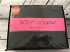 883893449695 Betsey Johnson King Sheet