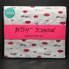 883893561953 Betsey Johnson Queen Sheet Set Love Lips White