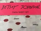 883893570696 Betsey Johnson Twin Sheet Set Lipstick Red Lips