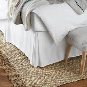 Amazon Basics 844178058773 Lightweight Pleated Bed Skirt King Bright White
