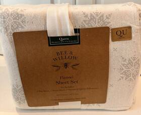 Bee & Willow 665721153215 And Heavyweight Flannel Queen Snowflake 4-piece Sheet Set In Ivory/grey