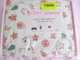 7591021 Betsey Johnson Christmas Gingerbread Holiday Pink Twin Sheet Set Plus Eye Mask 7591021 Betsey Johnson Christmas Gingerbread Holiday Pink Twin Sheet Set Plus Eye Mask