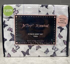 Betsey Johnson 883893966376 4 Pc Purple Butterflies And Dots Twin Sheet Set Super Soft Sheets Betsey Johnson 883893966376 4 Pc Purple Butterflies And Dots Twin Sheet Set Super Soft Sheets