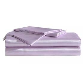 T4104212 Betsey Johnson 883893970700 Betsy Solid Satin 4-piece Lilac Purple Queen Sheet Set