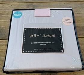 Betsey Johnson 883893988941 6-piece Inch Embossed Queen Sheet Set Polyester Pale Pink Bows Nwt