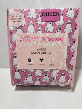 A0003193 Betsey Johnson 6 Piece Queen Sheet Set Matching Pillowcases Style Hey Boo Pink A0003193 Betsey Johnson 6 Piece Queen Sheet Set Matching Pillowcases Style Hey Boo Pink