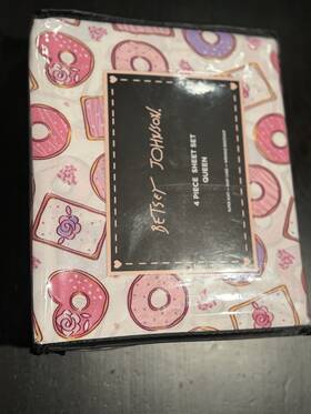 Rw9448 Betsey Johnson Queen Sheet Set Donut Pattern Pink 100% Polyester 4 Piece