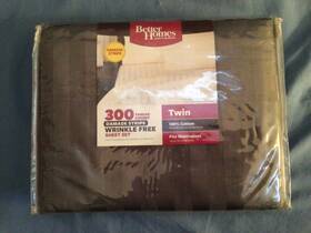 Better Homes & Gardens 903062224129 Twin Sheet Set 100% Cotton 300 Ct. Damask Stripe And New
