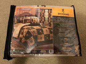 Browning 730733134528 Buckmark Queen 4pc Sheet Set New Browning 730733134528 Buckmark Queen 4pc Sheet Set New