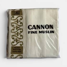Cannon #9003-14 Nip Vtg Fine Muslin Twin Fitted Sheet 100% Cotton Solid White 72x44 In