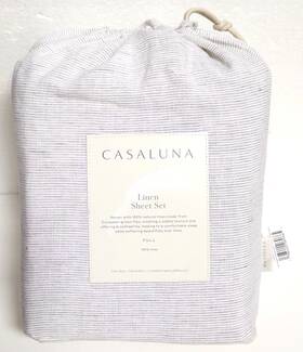 Casaluna 198420089665 Full Size 100% Linen Sheet Set - Dark Gray Micro Stripe Casaluna 198420089665 Full Size 100% Linen Sheet Set - Dark Gray Micro Stripe