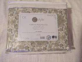 138834 Ck Style California King Sheet Set 100% Polyester Floral Nature Machine Washable 138834 Ck Style California King Sheet Set 100% Polyester Floral Nature Machine Washable