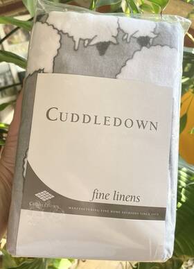 Cuddledown 888879192312 Flannel Pillowcases Set Sheep Gray And White Cotton Germany Rare Nip Cuddledown 888879192312 Flannel Pillowcases Set Sheep Gray And White Cotton Germany Rare Nip