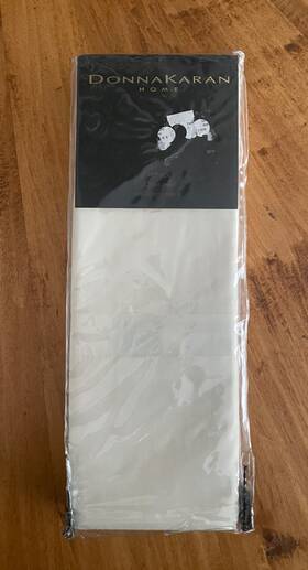 Donna Karan 800298644944 Home Ultra Fine Ivory King Pillowcases New