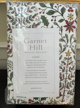 501023 Garnet Hill Flannel Queen Sheet Set Deck The Halls Christmas Holidays Nwt New