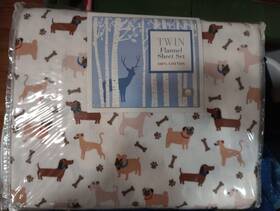 Homegrown 806222634234 Twin Flannel Sheet Set Dog Theme
