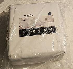Hotel Signature 840708183694 800 Thread Count Cotton 6-piece Sheet Set Queen White Hotel Signature 840708183694 800 Thread Count Cotton 6-piece Sheet Set Queen White