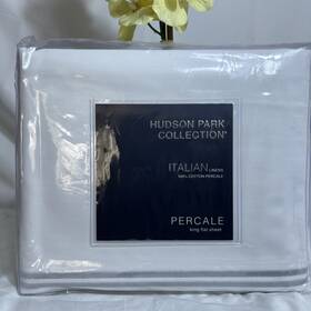 Hudson Park 706256027104 Italian Linens Percale King Flat Sheet White / Silver
