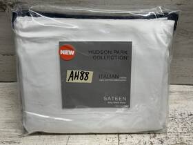 Hudson Park 733004896941 Tivoli Italian Linens Cotton Sateen King Fitted Sheet White Hudson Park 733004896941 Tivoli Italian Linens Cotton Sateen King Fitted Sheet White