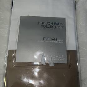 Hudson Park 766390740055 Collection Italian Cuff Pillowcase Pair King- Champagne