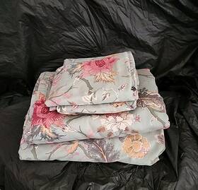 505.565.96 Ikea Nasselklocka Twin Sheet Set Cotton Viscose Green Floral Gently Used