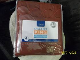 Interiors By Design 032251579370 Burgandy With Embroidered 4 Piece King Sheet Set Nip