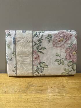 Jessica Mcclintock 028932068851 Vtg One King Fitted Sheet Cream Pink Floral Cottagecore Roses Jessica Mcclintock 028932068851 Vtg One King Fitted Sheet Cream Pink Floral Cottagecore Roses