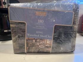 P100133 Jubilee Vintage King Size Waterbed Sheet Set 180 Thread Count Soft Percale New P100133 Jubilee Vintage King Size Waterbed Sheet Set 180 Thread Count Soft Percale New