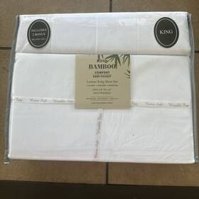 King Bamboo 817107013914 Sheet Set Sheet. Comfort Deep Pocket. Includes 2 Bonus Pillows Case King Bamboo 817107013914 Sheet Set Sheet. Comfort Deep Pocket. Includes 2 Bonus Pillows Case