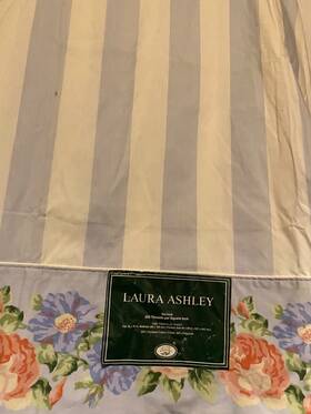 00453621 Laura Ashley Vtg Flat Sheet Geranium Stripe Blue Floral Cotton Poly Cottagecore