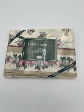 0452 Laura Ashley Sheet No Iron 200 Threads One Queen Flat 50/50 Cotton Polyester