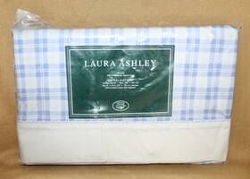 Laura Ashley 053124028139 Hampton Quartet Full Flat Sheet Periwinkle Purple Plaid No-iron