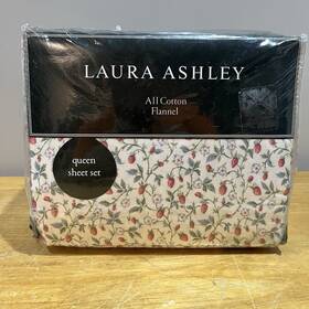 Laura Ashley 053124943937 Bramble Red Flannel Queen Sheet Set Berry 100% Cotton Vtg Nos Laura Ashley 053124943937 Bramble Red Flannel Queen Sheet Set Berry 100% Cotton Vtg Nos