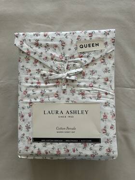 Laura Ashley 199165005309 New 4pc Queen Sheet Set Cottage Floral Petite Fleur Pink And Green