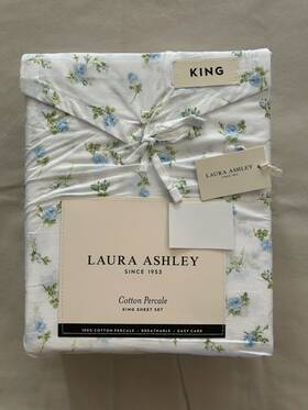 Laura Ashley 199165072400 New 4pc King Sheet Set Cottage Rosebuddies Blue Green And White Laura Ashley 199165072400 New 4pc King Sheet Set Cottage Rosebuddies Blue Green And White