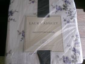 Laura Ashley 883893692831 New Twin Size Flannel Sheet Set Lilac On White