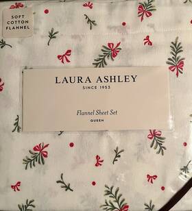 Laura Ashley 883893836648 Cotton Flannel Queen Sheet Set Merry Mistletoe New