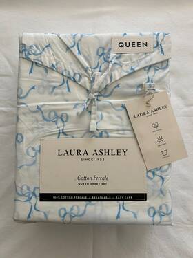 Laura Ashley 883893904989 New 4pc Queen Sheet Set Cottage Trailing Bows Blue And White