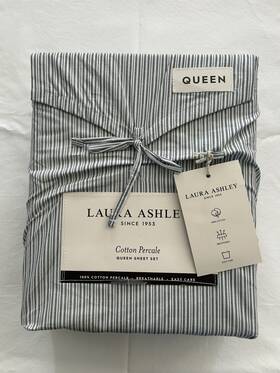 Laura Ashley 883893946163 New 4pc Queen Sheet Set Marilynn Stripe Charcoal And White Laura Ashley 883893946163 New 4pc Queen Sheet Set Marilynn Stripe Charcoal And White