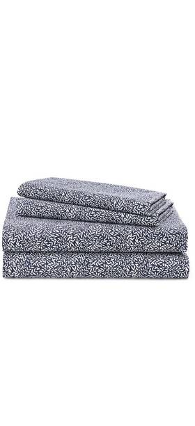 Lauren Ralph 886087367478 Spencer Leaf Sateen Sheet 4 Pc Set Navy Queen Reg. 170.00 Lauren Ralph 886087367478 Spencer Leaf Sateen Sheet 4 Pc Set Navy Queen Reg. 170.00