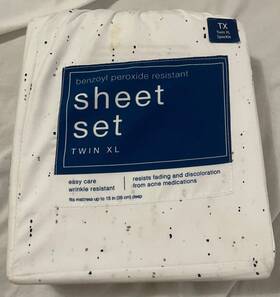 Liberty 008889189410 Nip Twin Xl Sheet Set - Flat Fitted And Pillowcase Acne Med Resistant