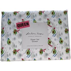 104905 London Kaye New Christmas Queen Sheet Set Avocados Skiing Santa Hat 4 Piece