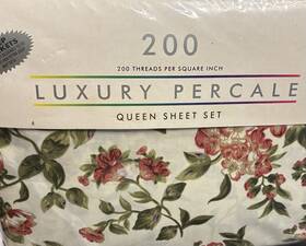 Luxury Percale 091116465043 4-piece Queen Sheet Set Floral New Slight Discoloration See Pics Luxury Percale 091116465043 4-piece Queen Sheet Set Floral New Slight Discoloration See Pics