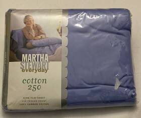 Martha Stewart 028828791436 Everyday 250 Thread Count King Flat Sheet Hydrangea Blue Vtg 1999