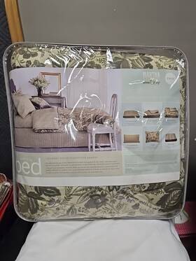 Martha Stewart 076657795347 Everyday 6pc Complete Twin Bed Set. Lavender Field Collection