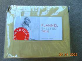 Martha Stewart 706255874235 100% Cotton Flannel Sheet Set Solid Taupe Twin Size Martha Stewart 706255874235 100% Cotton Flannel Sheet Set Solid Taupe Twin Size