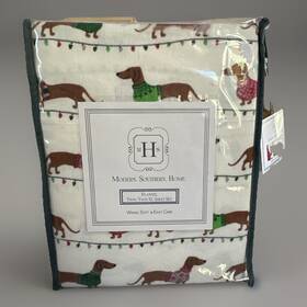 Modern. Southern. Home. 086569686442 Flannel Twin /twin Xl Sheet Set Dachshunds Christmas Cozy