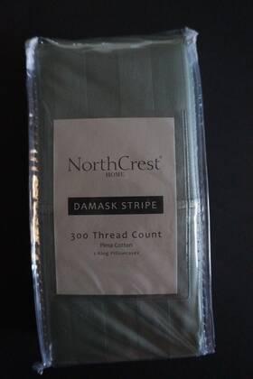 Northcrest 400204900258 Damask Stripe 300 Thread Count 2 King Pillowcases Green - New Northcrest 400204900258 Damask Stripe 300 Thread Count 2 King Pillowcases Green - New