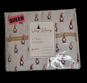 Sho-0660 Oeko-tex Very Merry 4 Piece Queen Sheet Set - Chirstmas Holiday Dotted Gnome