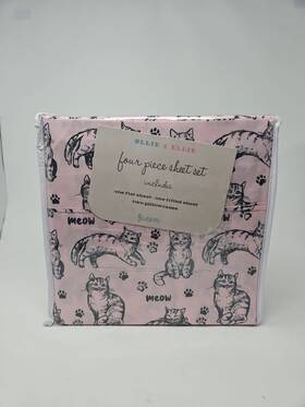 Ollie & Ellie 889459417320 And 4-piece Queen Bed Sheet Set Pink Black Cats Meow Paw Print New Ollie & Ellie 889459417320 And 4-piece Queen Bed Sheet Set Pink Black Cats Meow Paw Print New